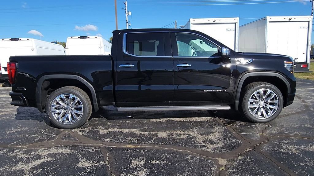 2026 GMC Sierra 1500 Denali - Photo 9