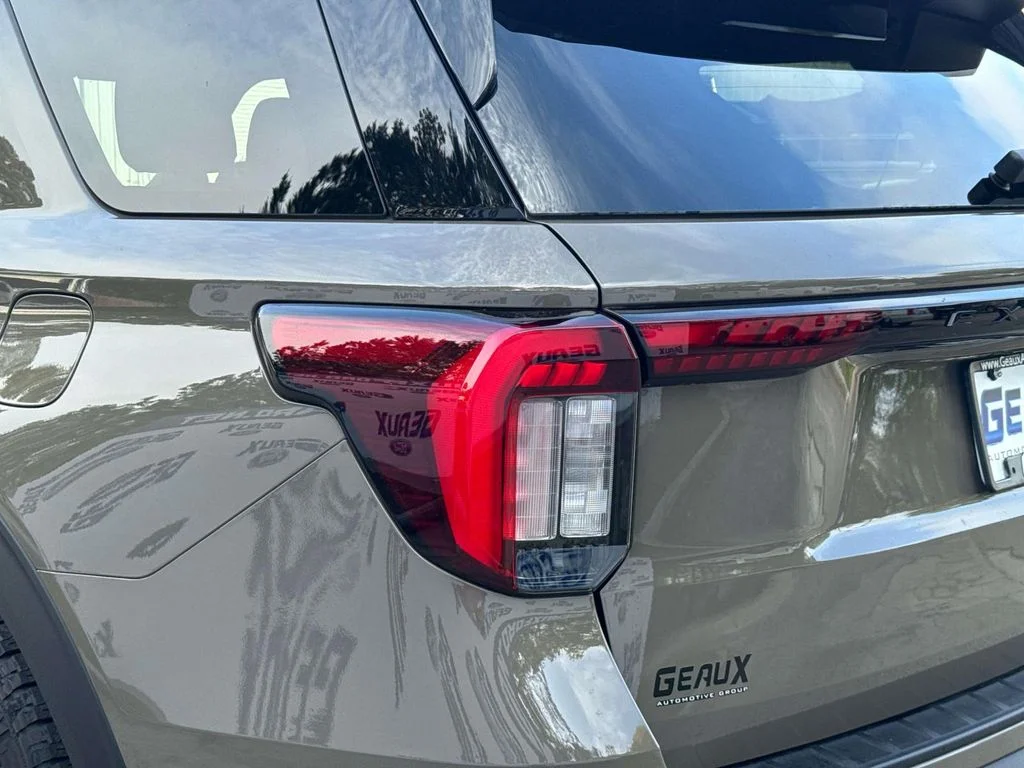 2026 Ford Explorer Tremor - Photo 13