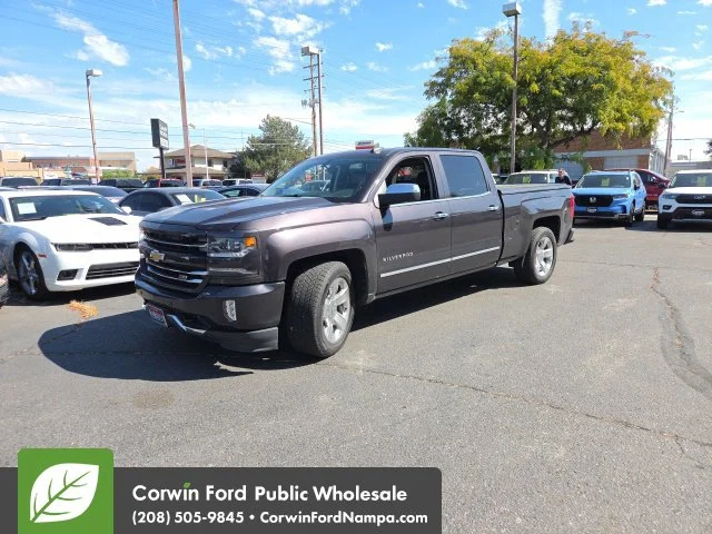 Used 2016 Gray Chevrolet LTZ image 7