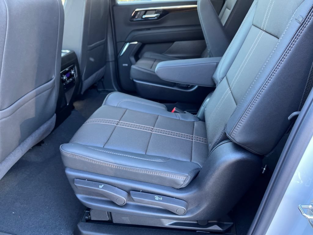 2026 Chevrolet Suburban High Country - Photo 25