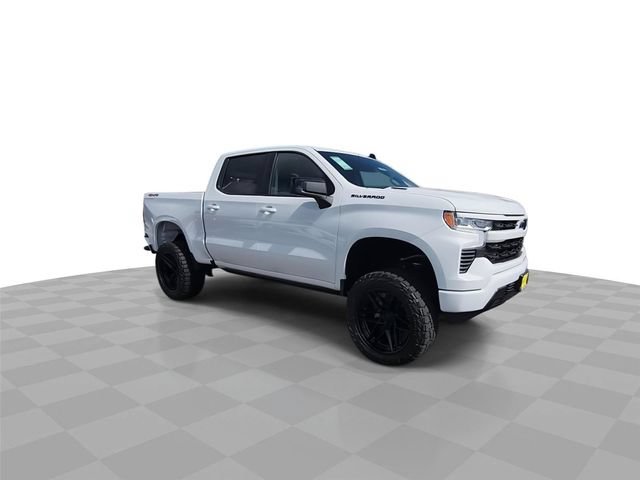 New 2026 Summit White Chevrolet RST image 2