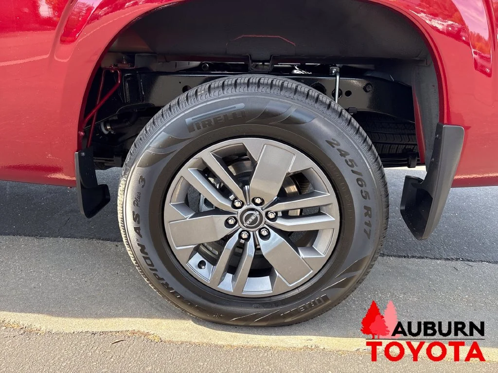 Used 2025 Cardinal Red Metallic Tricoat Nissan SV image 23