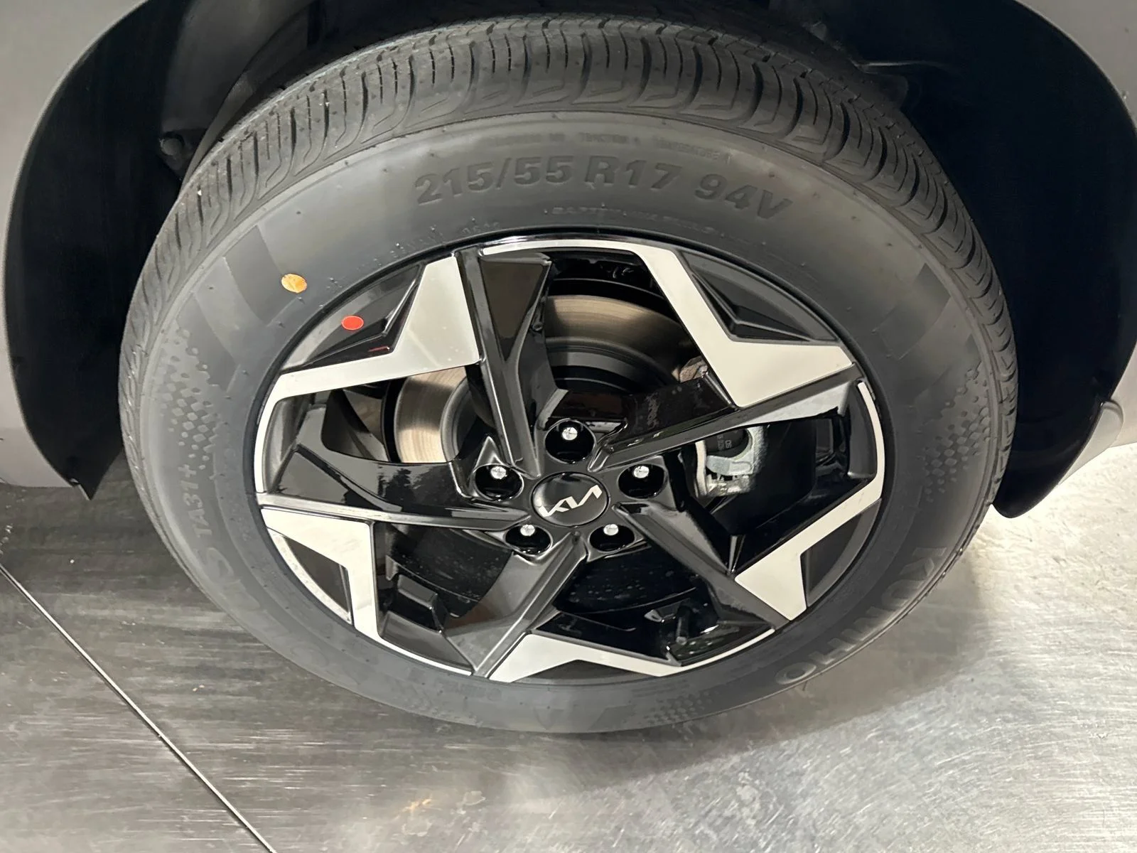 New 2026 Steel Gray Kia EX image 6