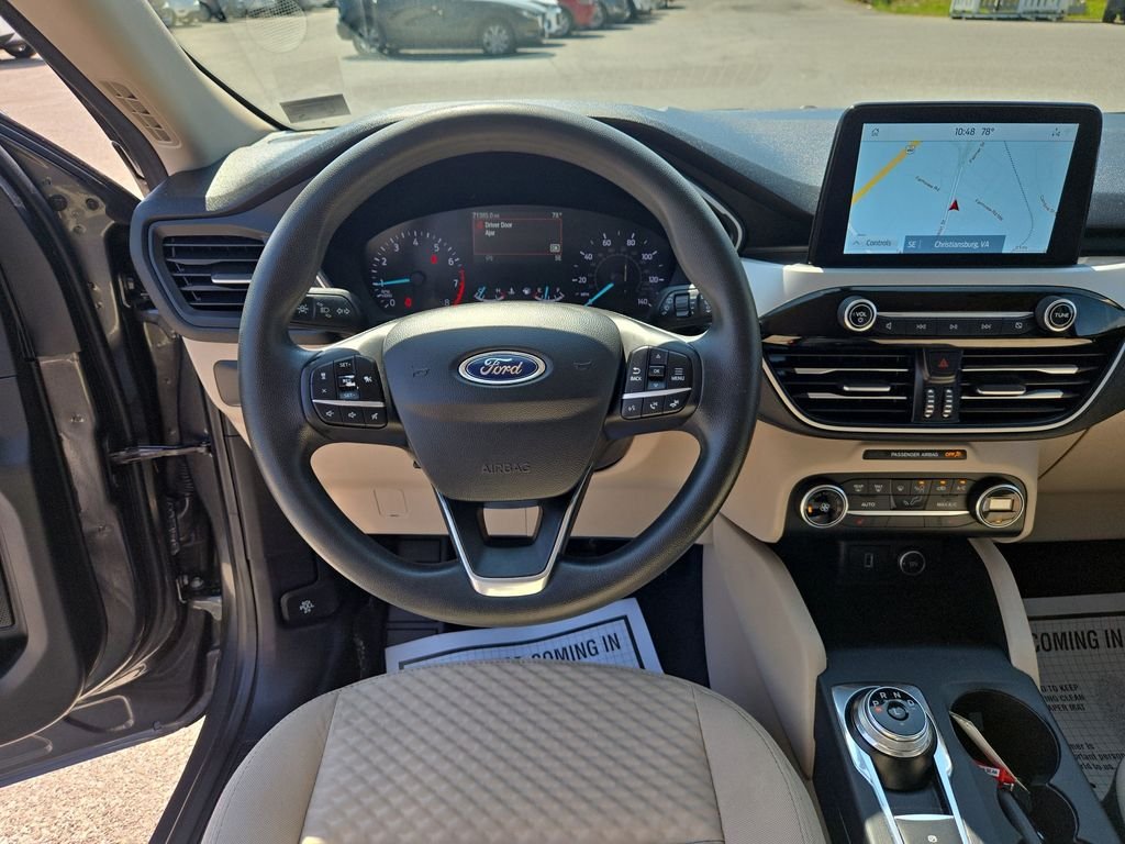 Used 2020 Magnetic Ford SE image 14