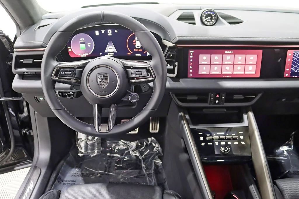 2025 Porsche Macan Electric Turbo