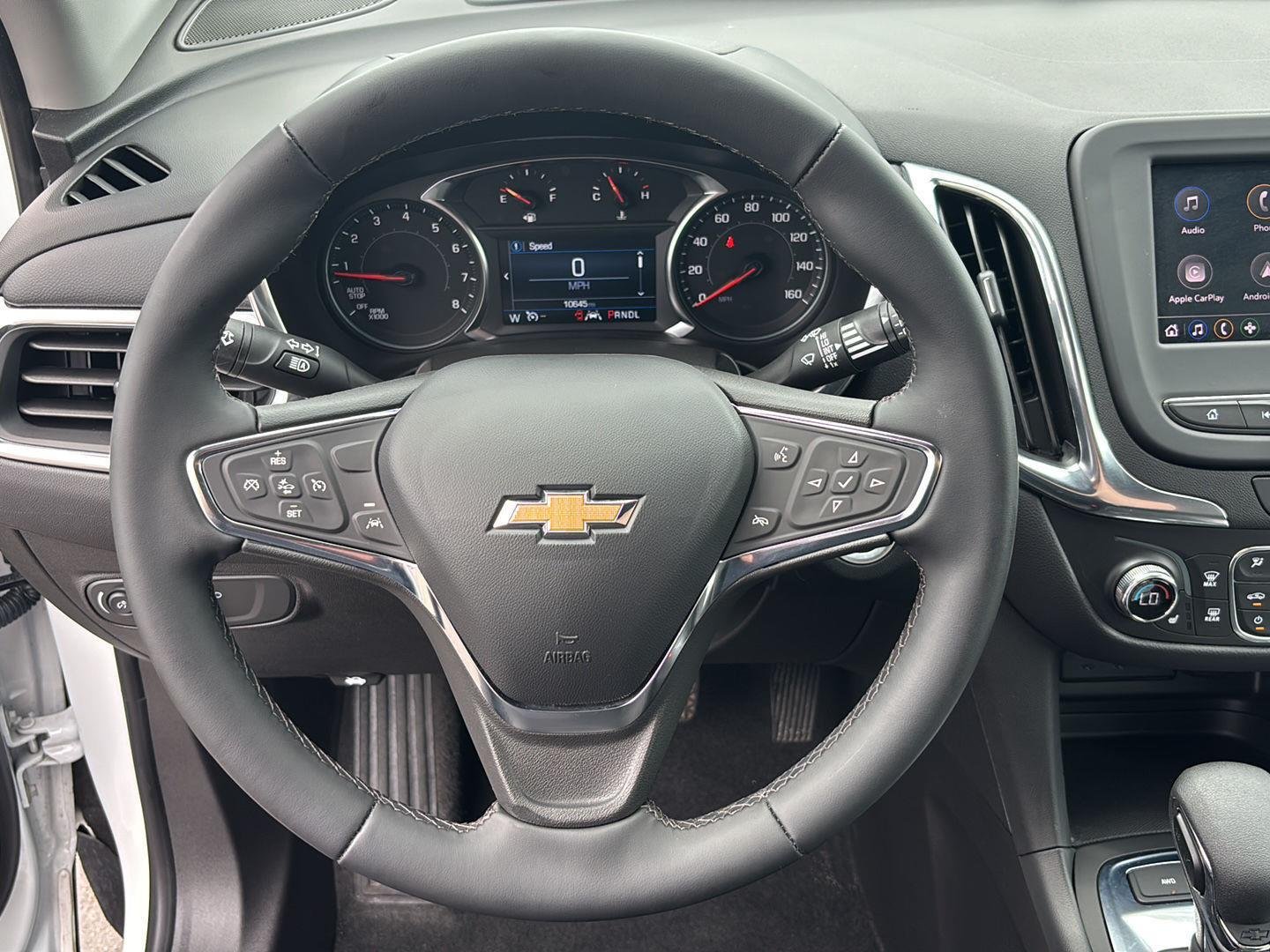 Used 2024 Summit White Chevrolet LT image 17
