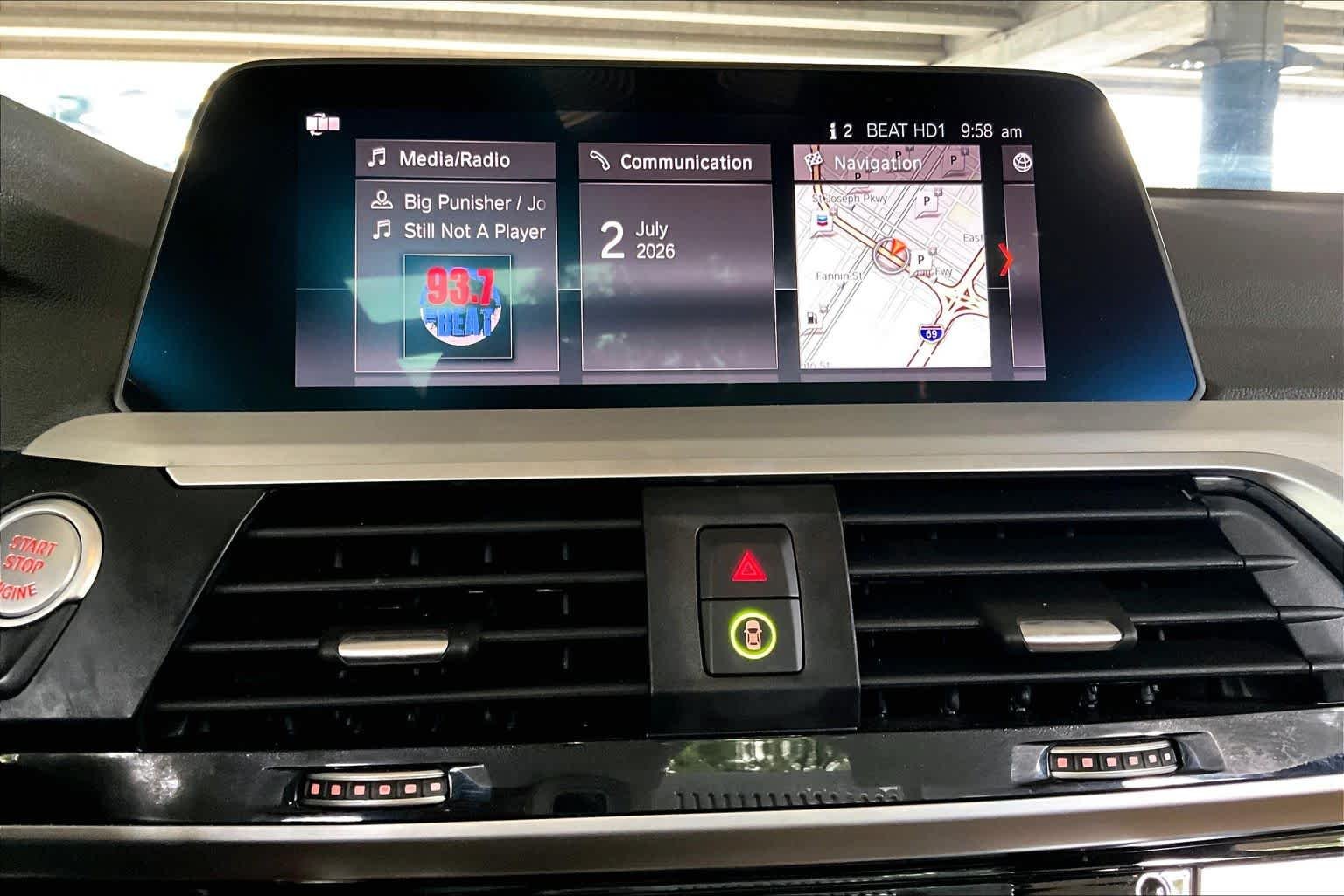 Used 2020 Glacier Silver Metallic BMW sDrive30i image 30