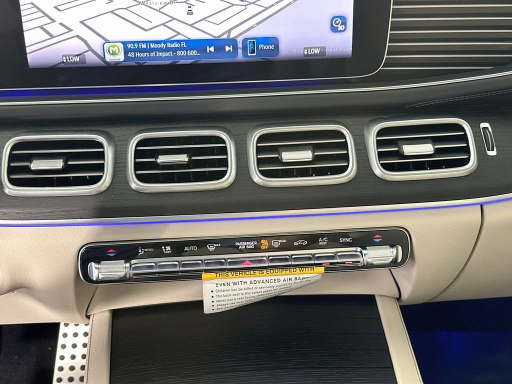 New 2026 Polar White Mercedes-Benz GLS 580 image 16