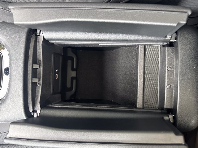 Certified Used 2026 Blue Mercedes-Benz GLE 350 image 28