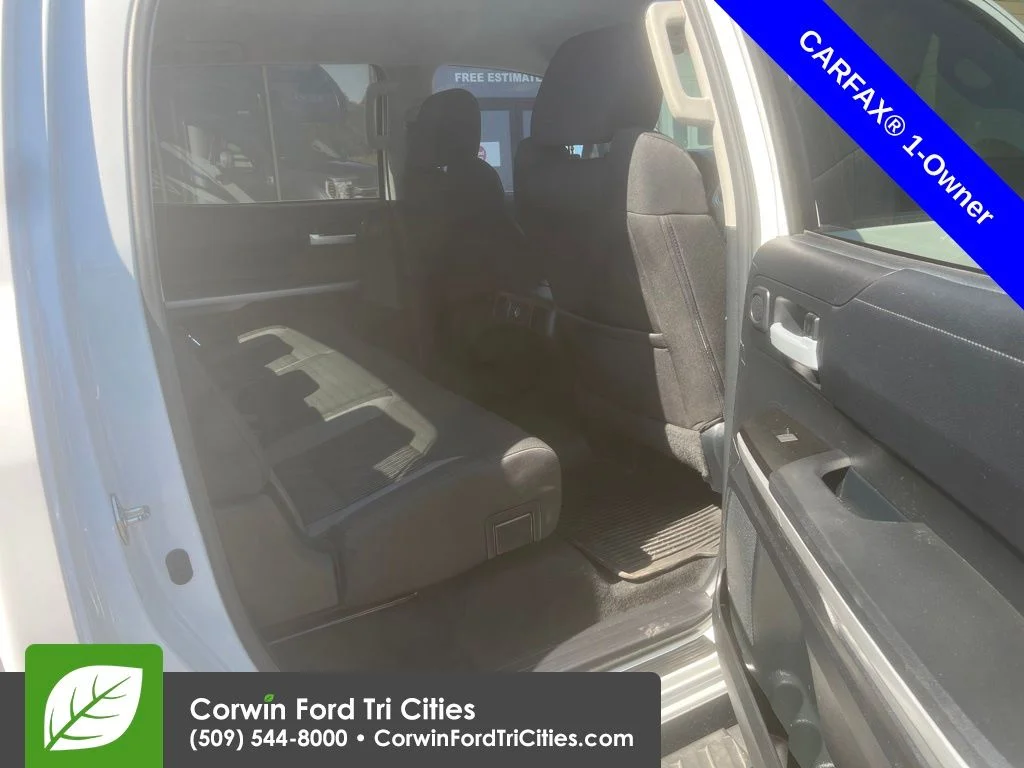 Used 2017 Silver Toyota SR5 image 6