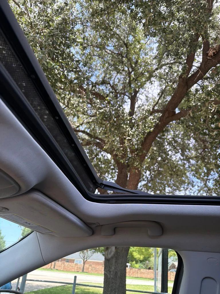 Used 2019 Gray Jeep Limited image 16