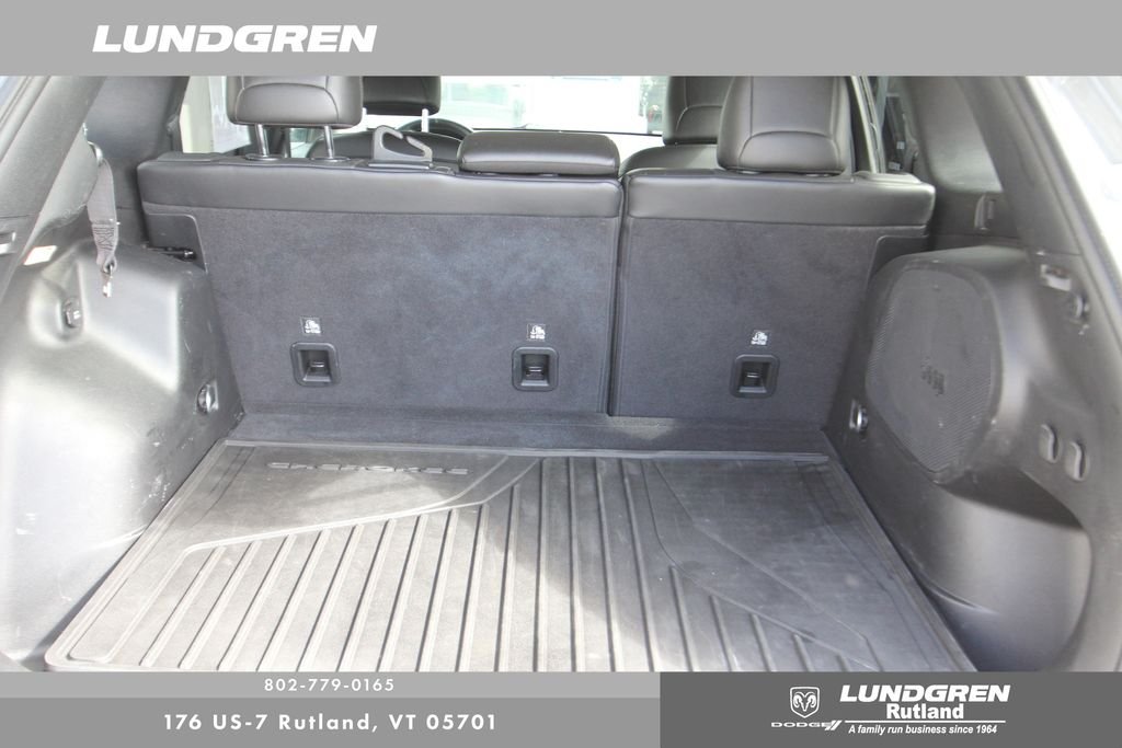 Used 2021 Gray Jeep Limited image 28