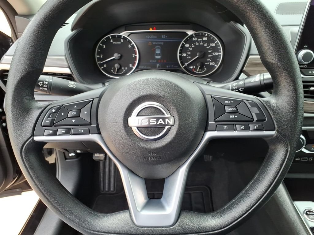 2025 Nissan Altima SV - Photo 19