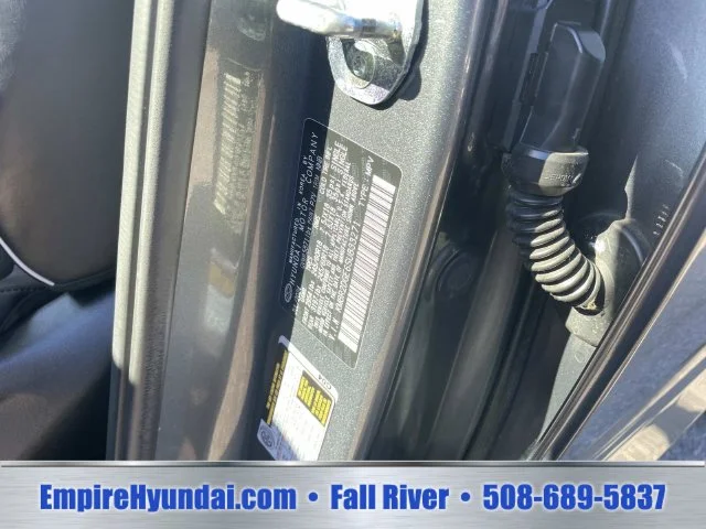 Used 2025 Gray Hyundai SEL image 20
