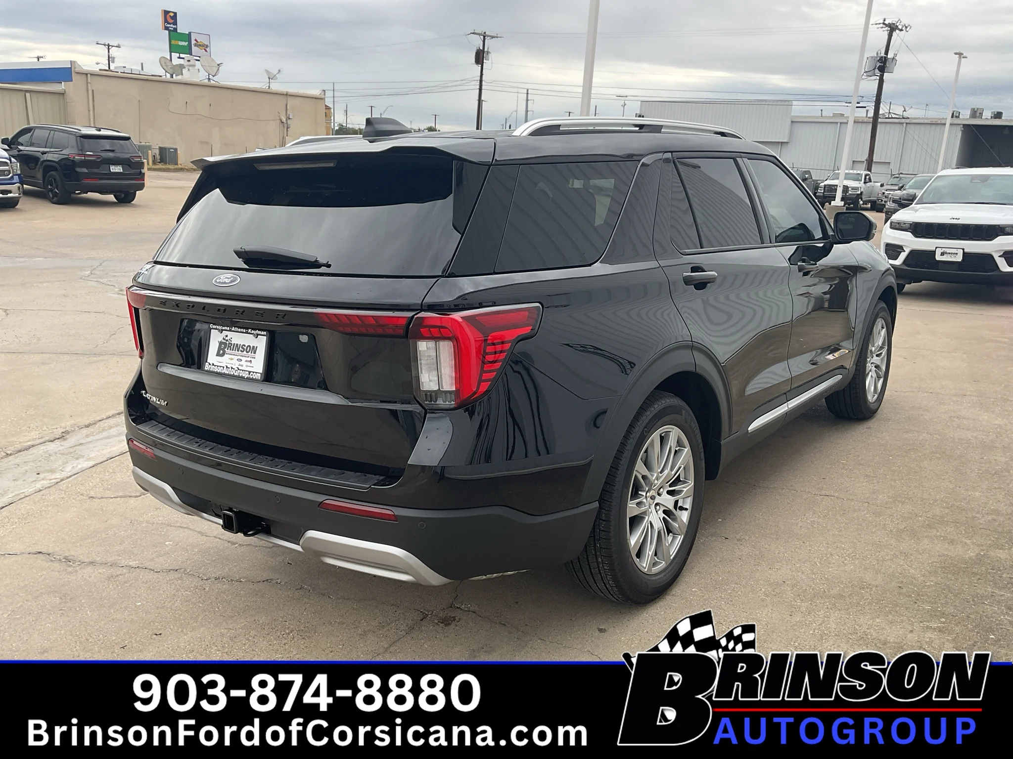 New 2026 Agate Black Metallic Ford Platinum™ image 5