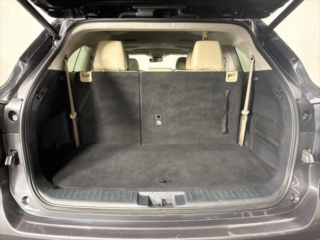 Certified Used 2021 MAGNETIC GRAY MET. Toyota  image 41