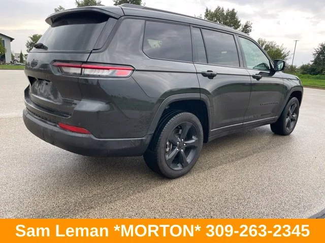 Used 2024 Gray Jeep Limited image 5