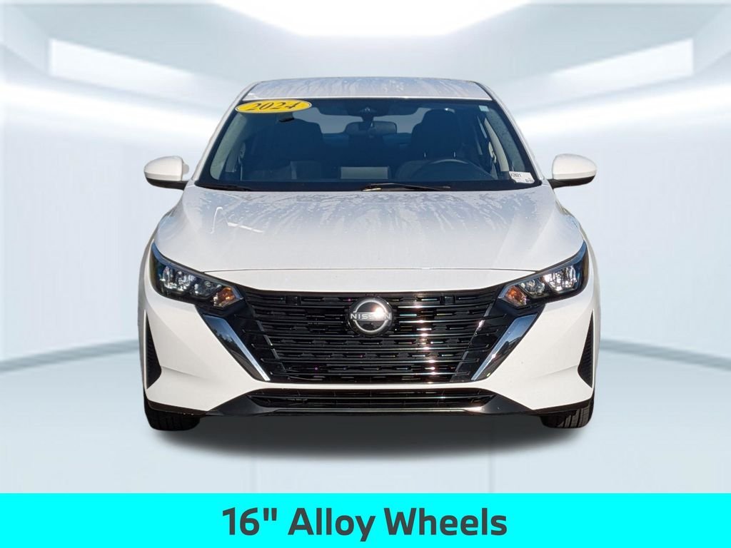 Used 2024 White Nissan SV image 12