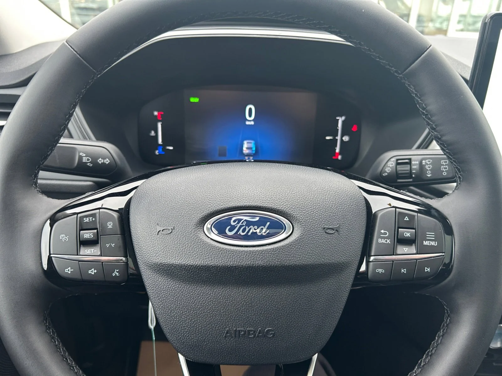 New 2026 Star White Metallic Tri-Coat Ford PHEV image 23