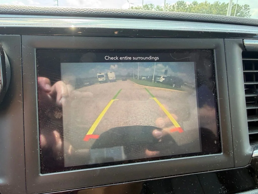 Used 2020 Silver Chrysler Touring L image 13