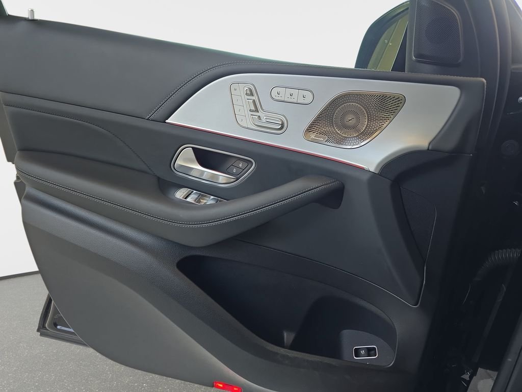 Used 2024 Black Mercedes-Benz GLE 53 AMG® image 30