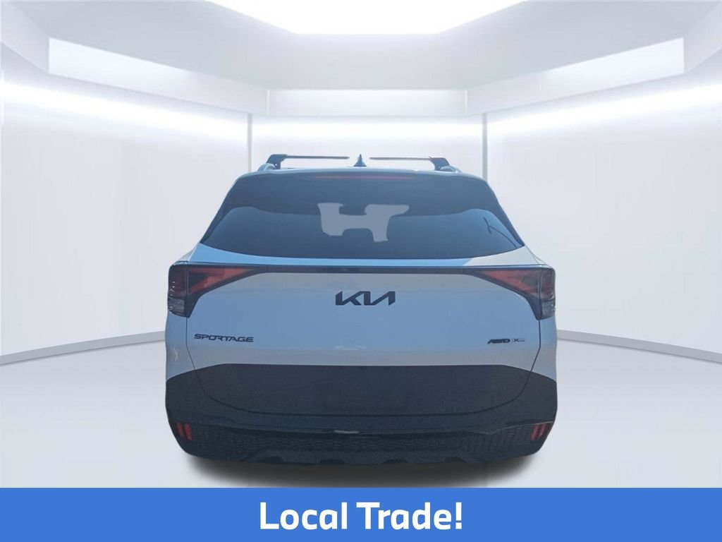 Used 2025 White Kia X-Line image 7