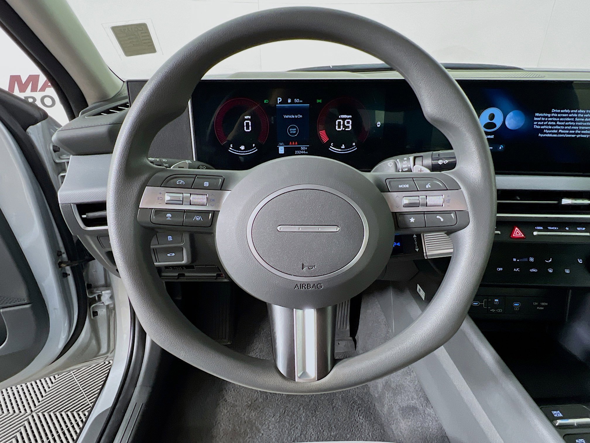 2025 Hyundai Sonata SEL - Photo 12