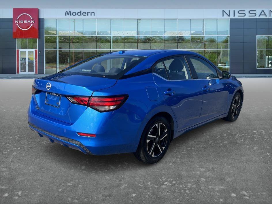 Certified Used 2025 Electric Blue Metallic Nissan SV image 5