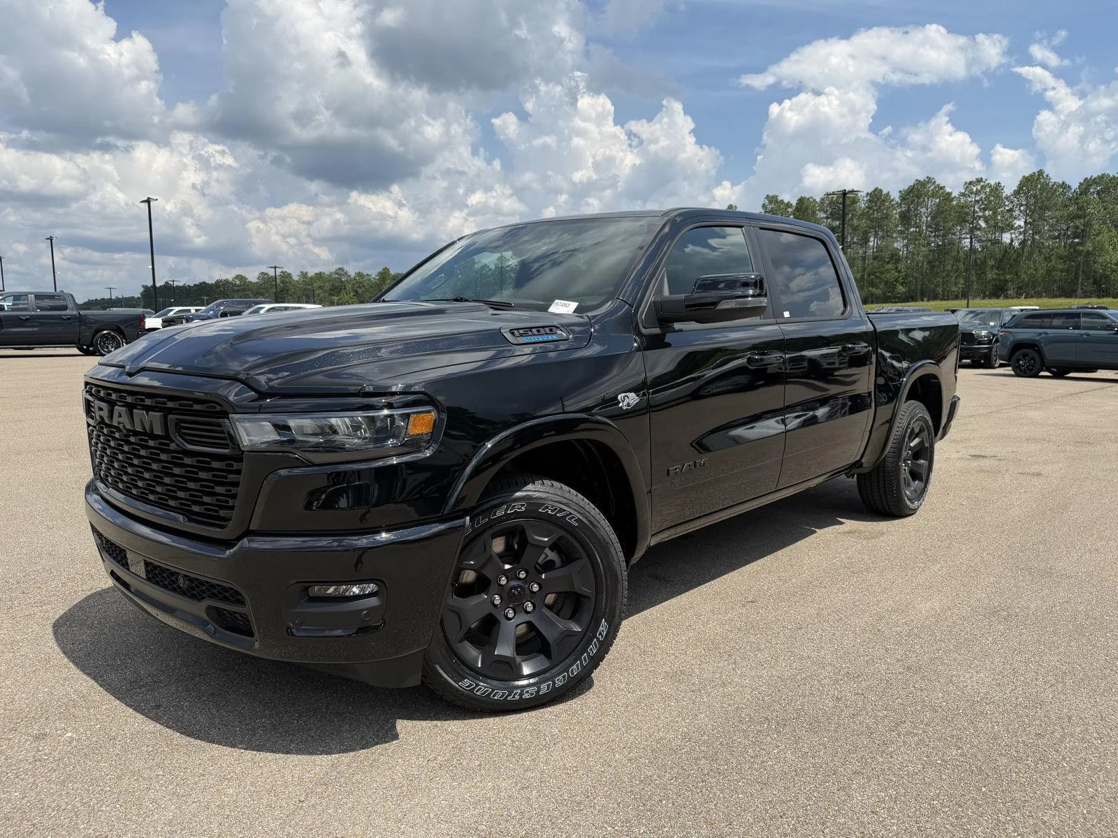 New 2026 Diamond Black Crystal Pearl-Coat Exterior Paint RAM Big Horn image 1
