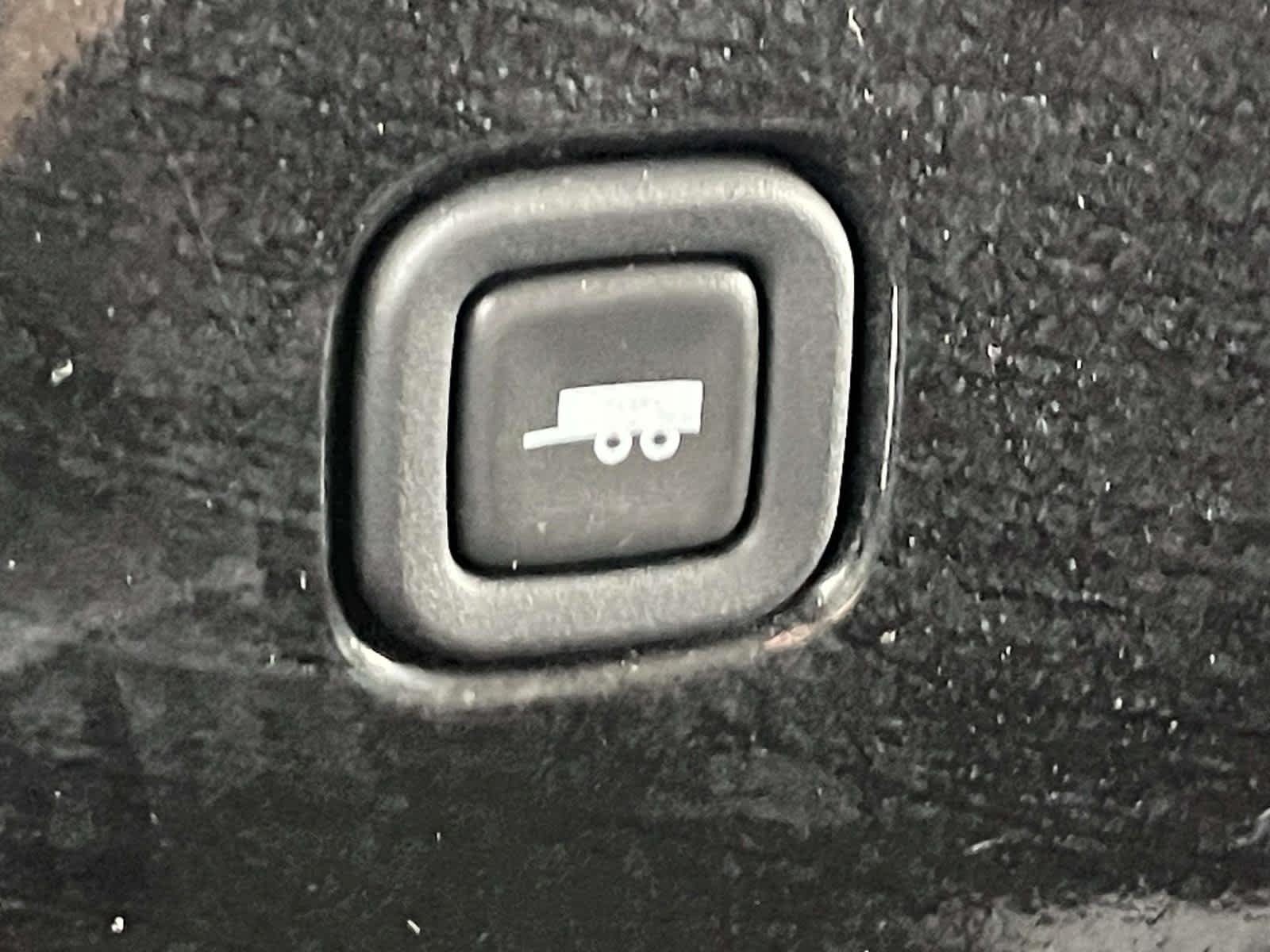 Used 2013 Onyx Black GMC Upfitter image 32