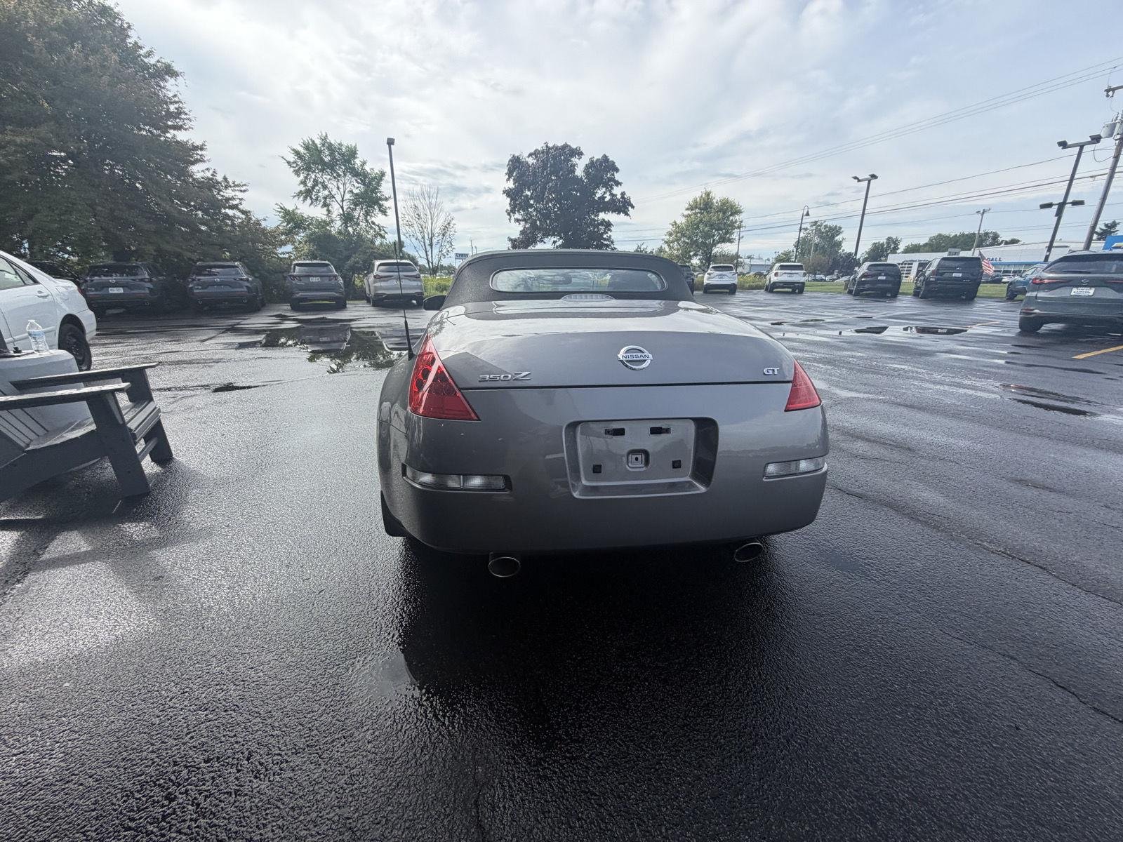 Used 2007 Carbon Silver Metallic Nissan Grand Touring image 7