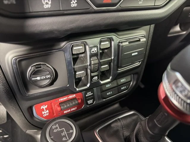 New 2026 Blue Jeep Rubicon X image 21