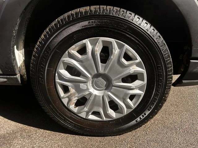 Used 2019 White Ford XLT image 31