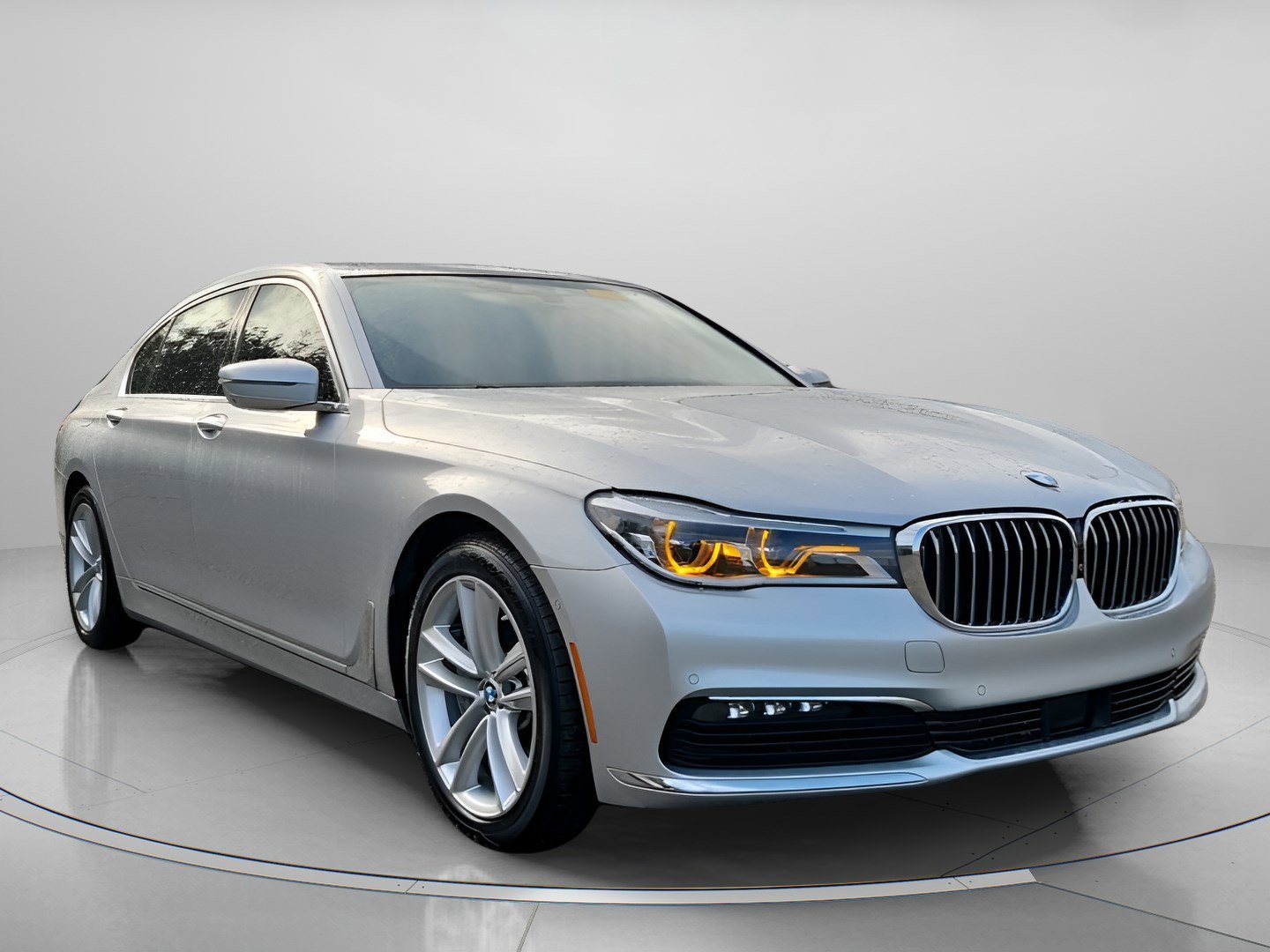 2018 BMW 7 Series 750i
