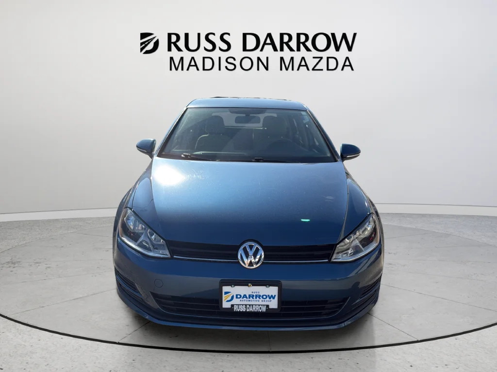 Used 2017 Blue Volkswagen TSI S 4-Door image 8