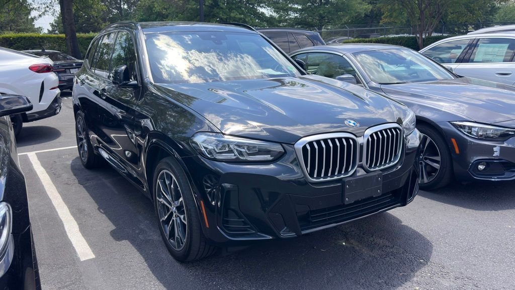 2022 BMW X3 xDrive30i's photo
