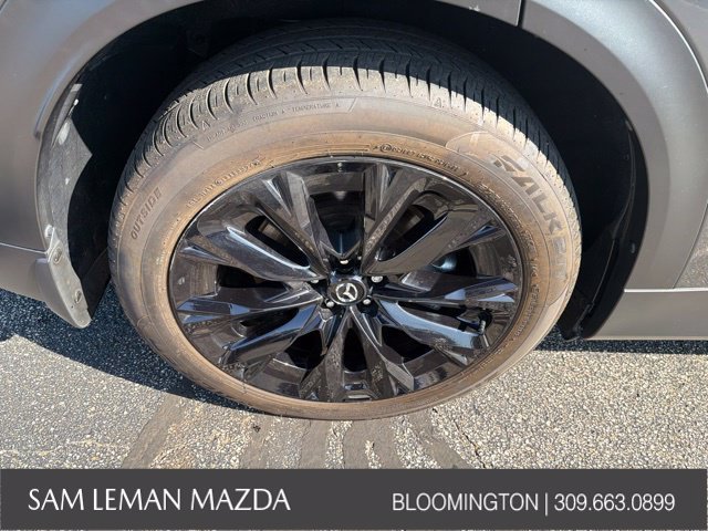 Used 2025 Gray Mazda Premium image 15