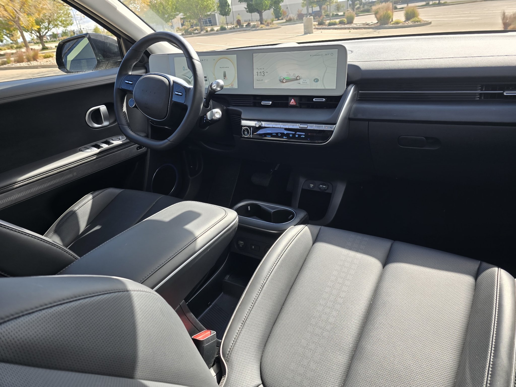 Certified Used 2024 Abyss Black Hyundai Limited image 29