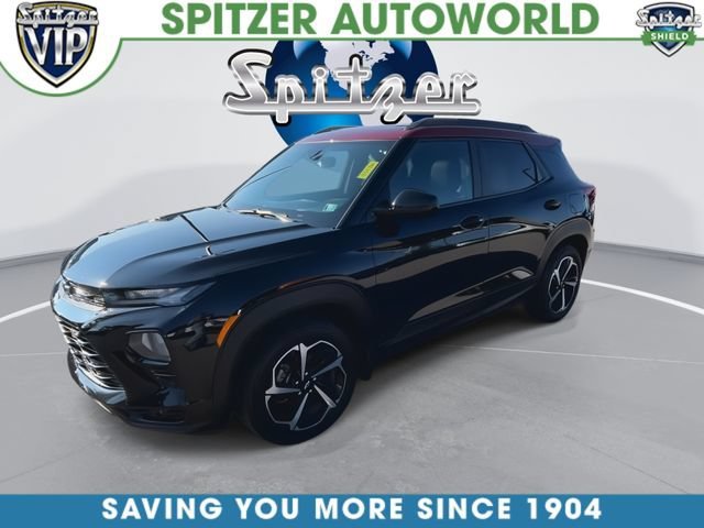 Used 2021 MOSAIC BLACK METALLIC Chevrolet RS image 4