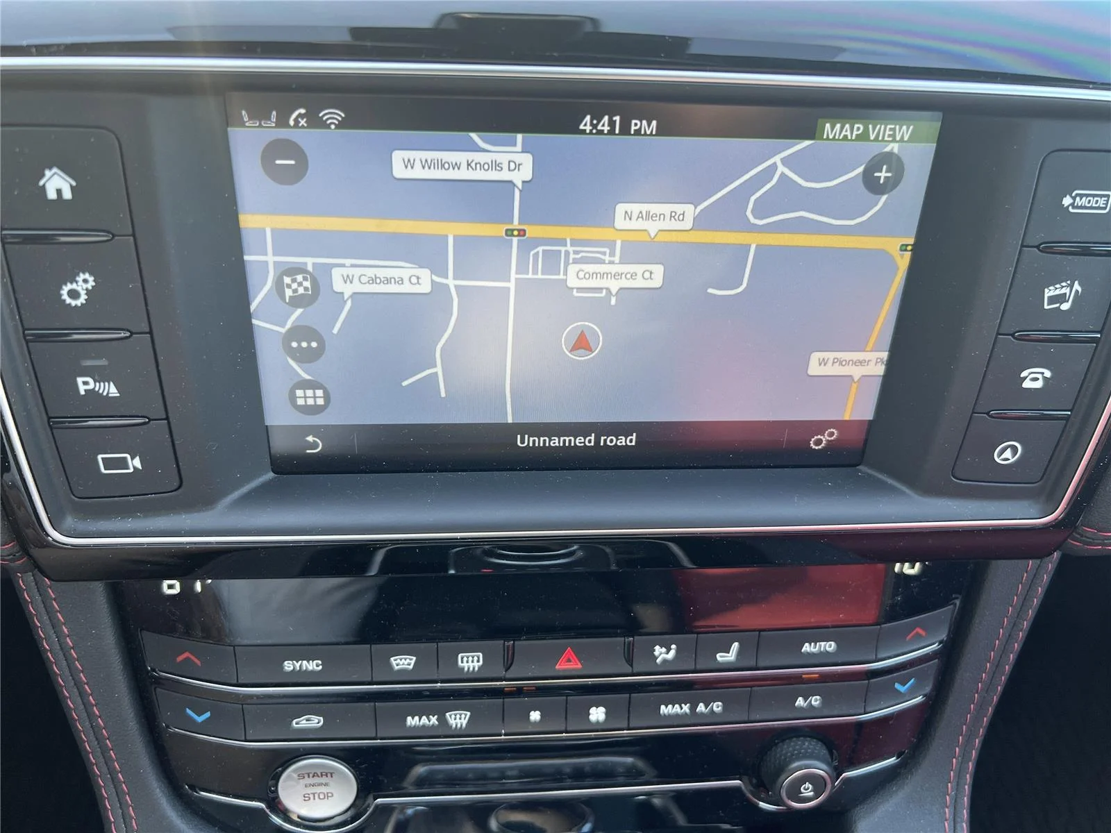 Used 2018  Jaguar 20d R-Sport image 16