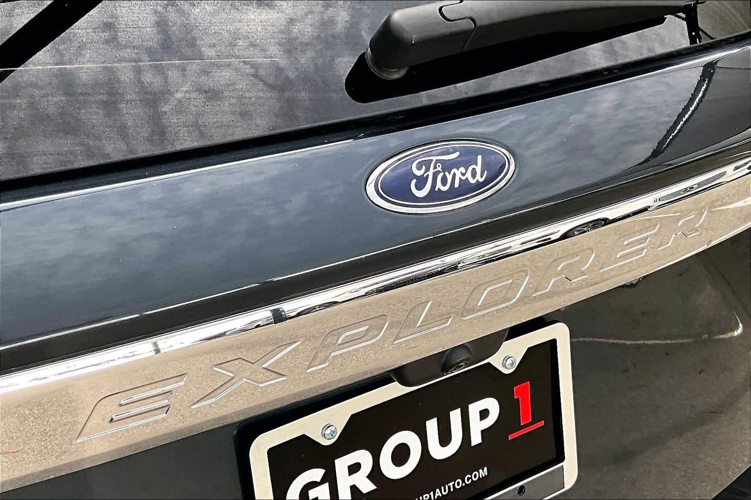 Used 2023 Stone Blue Metallic Ford XLT image 29