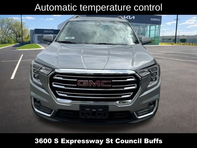 Used 2023 Silver GMC SLT image 12
