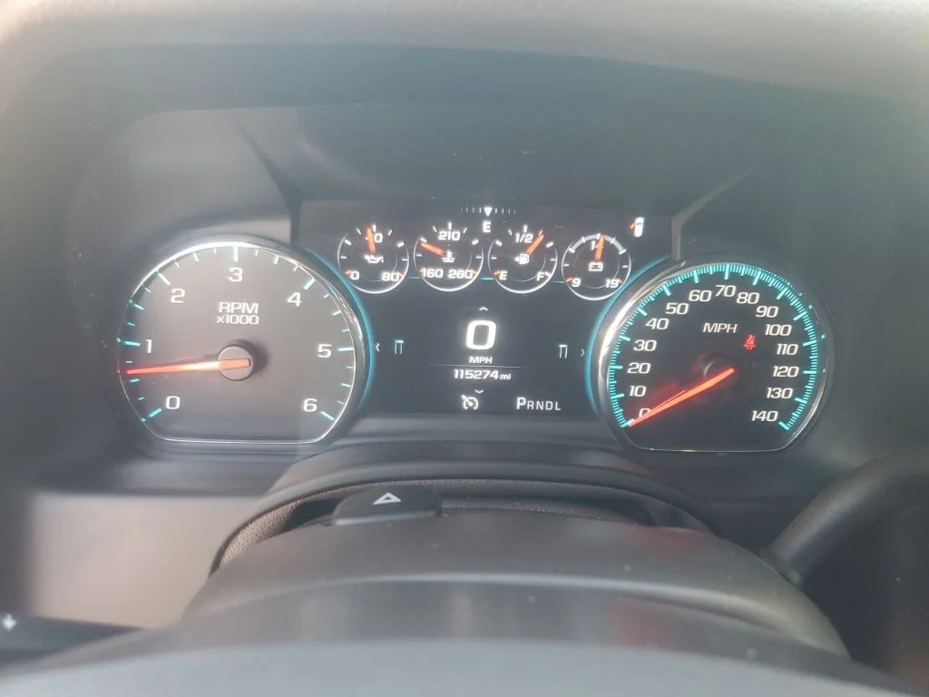 Used 2018 Red Chevrolet Premier image 19