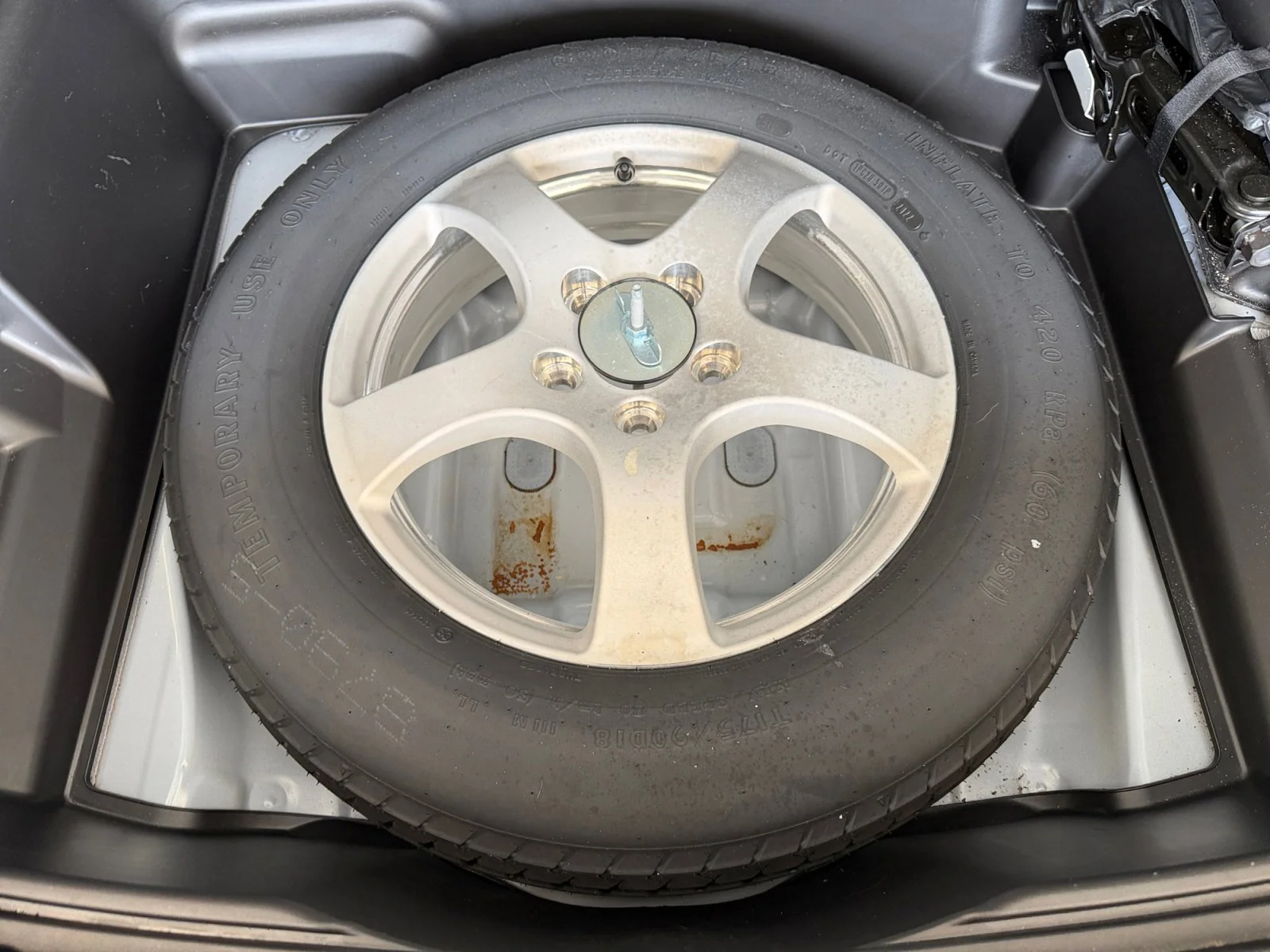 Used 2023 Bright White Clearcoat Jeep Altitude image 40