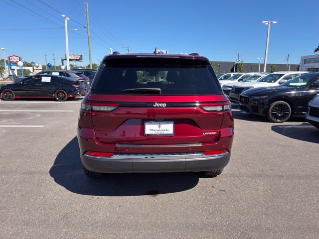 Used 2025 Velvet Red Pearlcoat Jeep Laredo X image 17