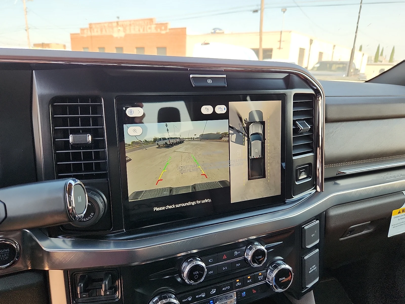 New 2026 Glacier Gray Metallic Tri-Coat Ford King Ranch image 23
