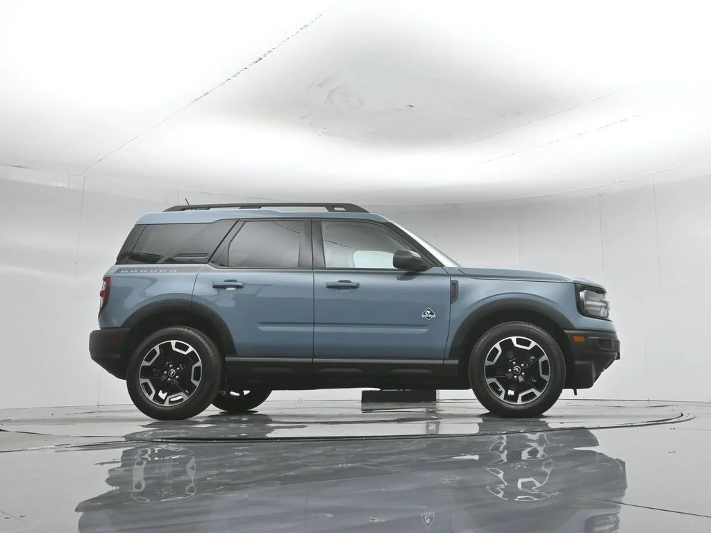 Used 2023  Ford Outer Banks image 44