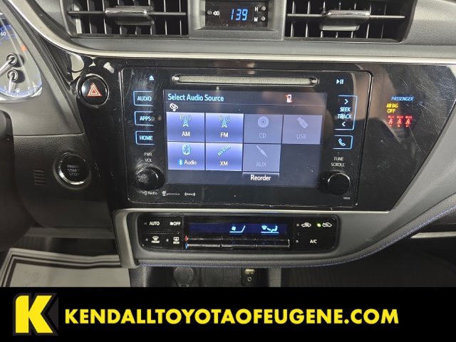 Used 2018 Gray Toyota SE image 15