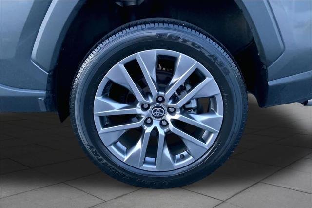 Certified Used 2023 MAGNETIC GRAY MET. Toyota  image 11