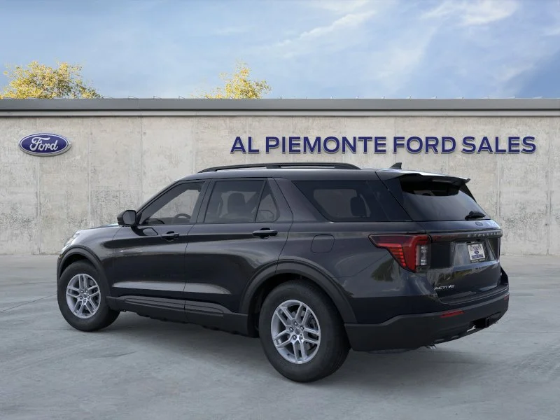 New 2026 Agate Black Metallic Ford Active image 4